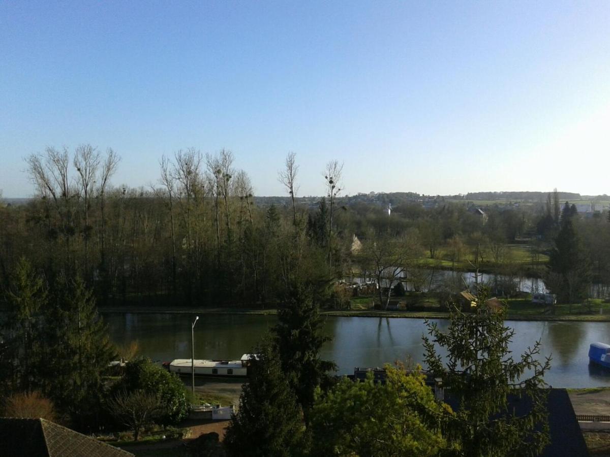 Cercy-la-Tour Chez Casimir B&B 외부 사진